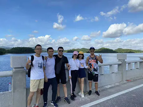 Jolly Oversea Business Dept Hiking Activity Held in Tongsha Ecopark